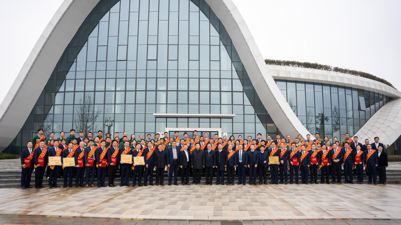 1742120032843215.jpg 合影原图.jpg