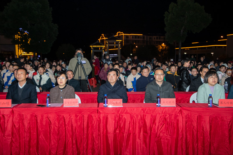 1742132917721056.jpg IMG_8680.jpg