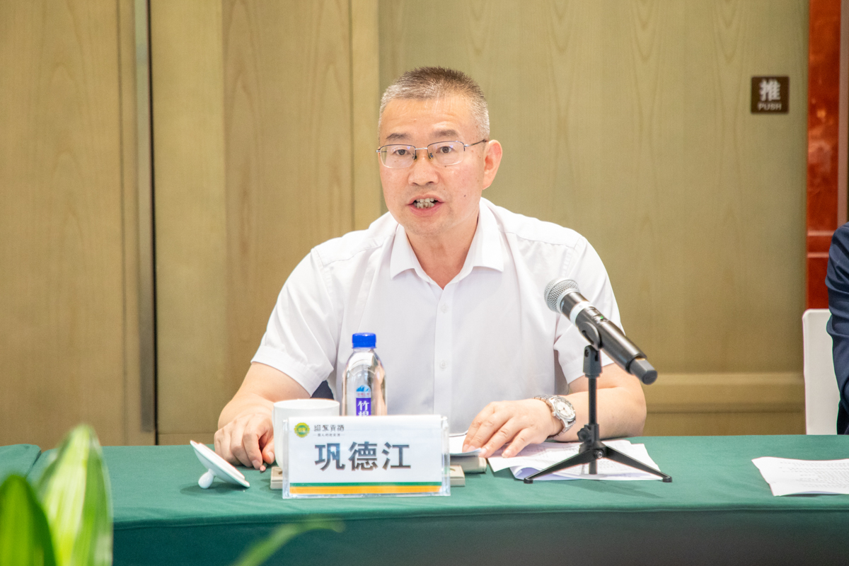 1758557685402157.jpg IMG_7981.jpg