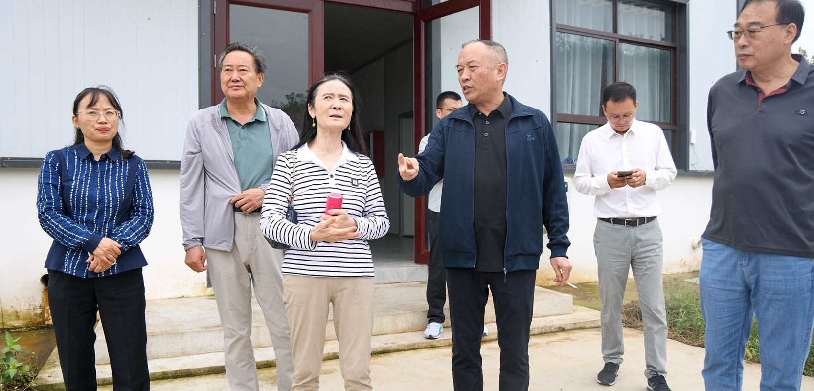 1758608491674375.jpg 调研3.jpg